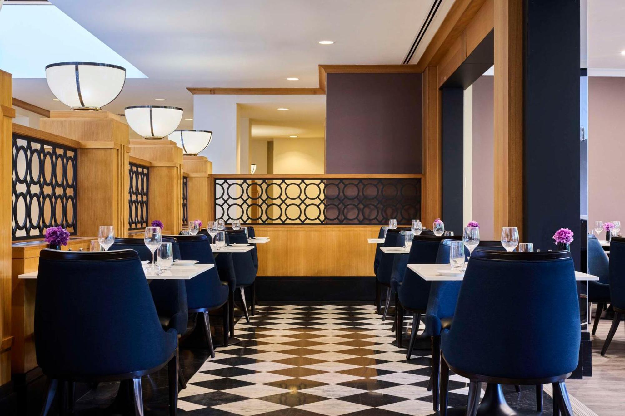 Hyatt Hotel Canberra - A Park Hyatt Hotel Exterior photo